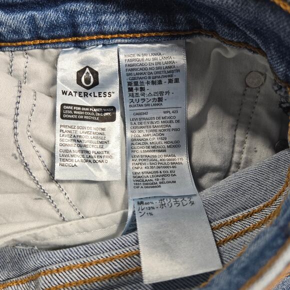 Levi's Wedgie Straight Button Fly Women's Denim Jeans Size 30 (29x28) Raw Hem - Picture 8 of 11